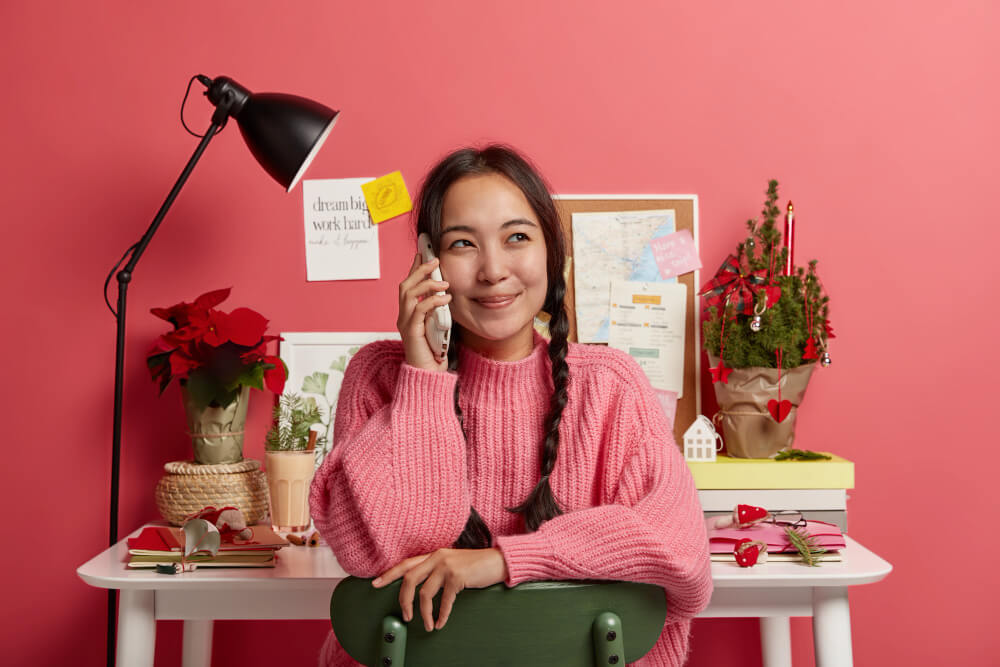 Boosting productivity with virtual assistants. Streamlining remote work tasks and freeing up time for strategic initiatives